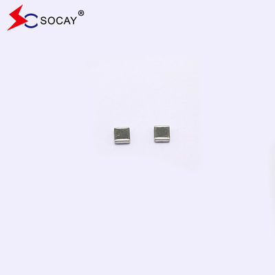 Warystor wielowarstwowy z ceramicznych chipów SV0402E9R0G0B SMD typu warystor tlenku cynku